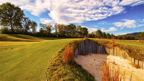 Sweetens Cove Golf Course's new 'Kennessee' bourbon whiskey review