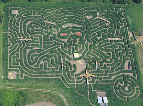 New England corn mazes - Boston.com