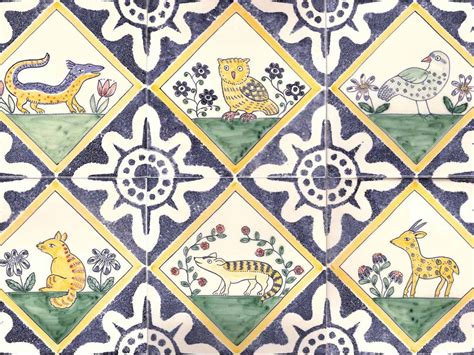 Medieval Animal tiles Briscoe, Hand Painted Tiles, Painting Tile ...