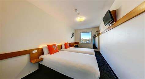 ibis budget Sydney Airport (formerly Hotel Formule 1 - Sydney Airport) 5 Ross Smith Avenue Sydney