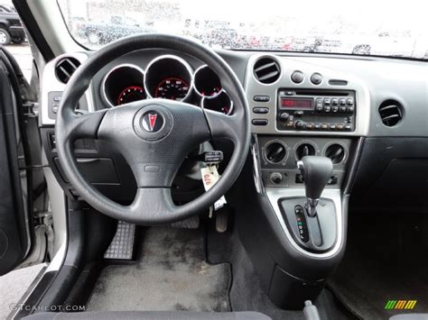 2004 Pontiac Vibe AWD Slate Dashboard Photo #55356422 | GTCarLot.com