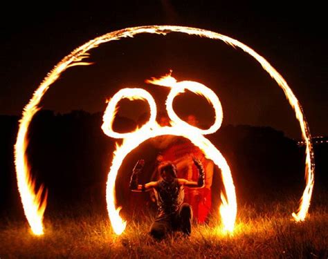 Fire Dancing (18 pics)