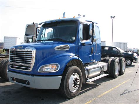 Freightliner M2:picture # 14 , reviews, news, specs, buy car