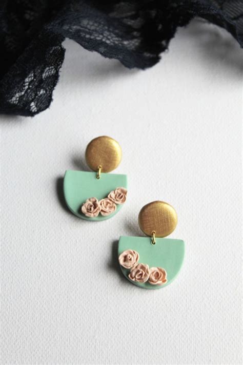 Polymer Clay Floral Earrings / Pastel Aesthetic Earrings in 2021 | Polymer clay earrings ...