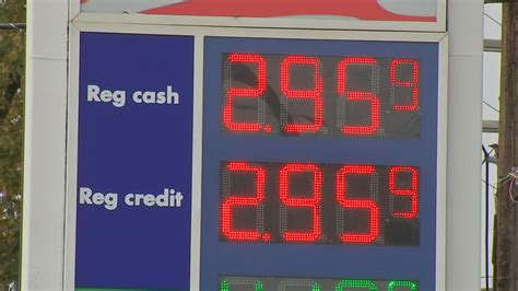 Gas prices today: Price of fuel falling nationwide due to steep drop in cost of crude oil ...