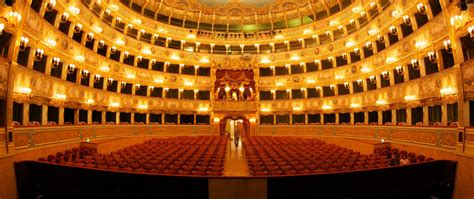 La Fenice Opera House and the “Risorgimento” – My Venice Tour Guide – Monica Latini