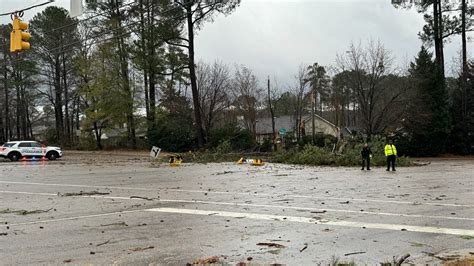 Tornado in Garner, disaster relief heads to Tennessee | wfmynews2.com