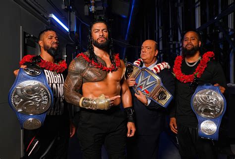 Wwe Roman Reigns And The Usos