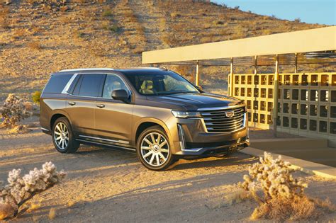 Cadillac Escalade Features 277-HP 3.0-Liter Diesel Option, Too!