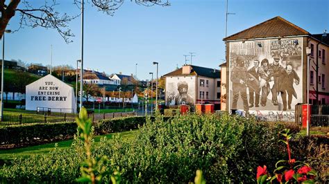 Derry Walking Tour - Tours of Derry