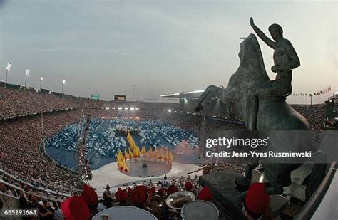 145 1992 Summer Olympics Opening Ceremony Stock Photos, High-Res Pictures, and Images - Getty Images