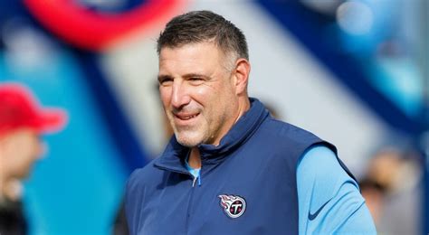 REPORT: 3 Teams "Interested In" Former Titans HC Mike Vrabel