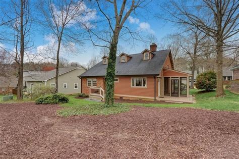 Elon, NC 2 Bedroom Homes for Sale | realtor.com®