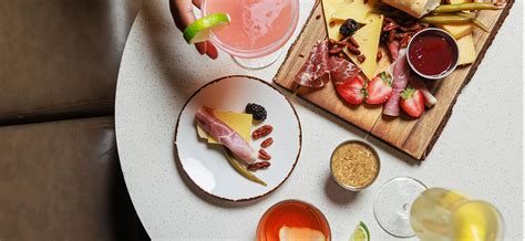 Where to find food-centric happy hour specials around Baton Rouge