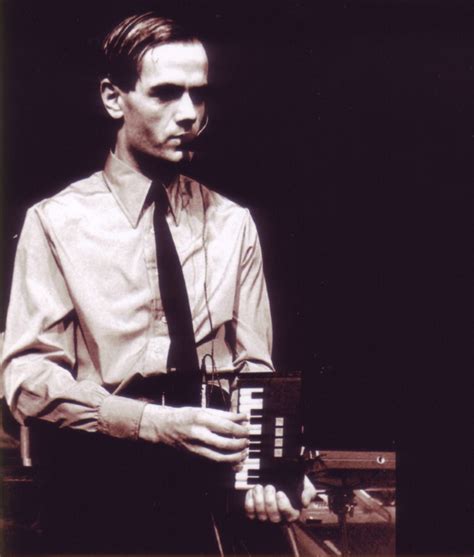 Ralf Hütter (Kraftwerk) in Concert 1981 | Kraftwerk, Concert, Indie rock