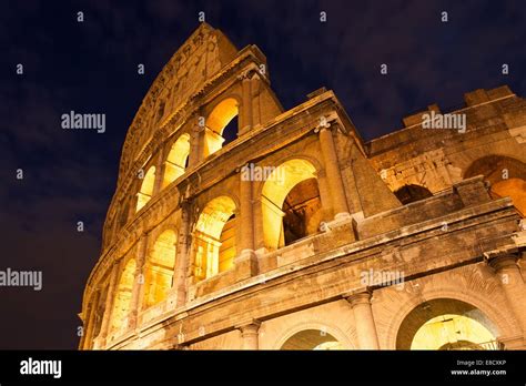 Colosseum at night Stock Photo - Alamy