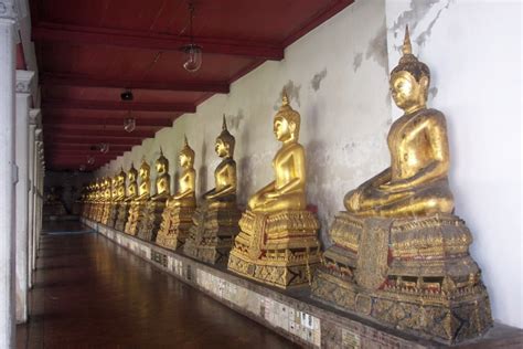 Wat Mahathat - Bangkok For Visitors