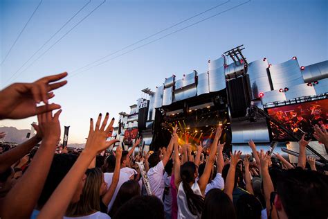 Summer 2015's 50 Must-See Music Festivals