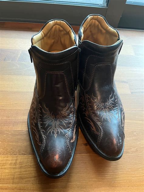 Cowboy boots, Men's Fashion, Footwear, Dress Shoes on Carousell