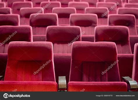 Empty Cinema Hall Red Seats Movie Theatre Stock Photo by ©erika8213 ...