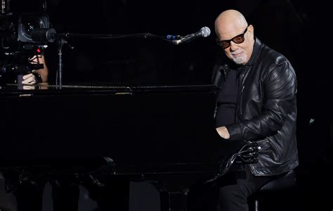 Billy Joel gives first Grammys performance in over two decades