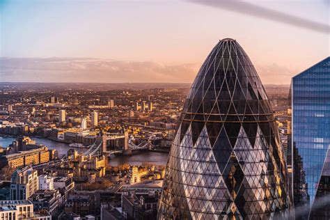 The Gherkin Summer Sunset Series - Searcys at the Gherkin