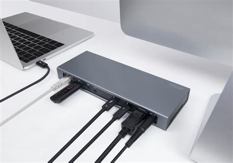 UH7230 Aten Thunderbolt 3 Multiport Dock with Power Charging - KVM Solutions