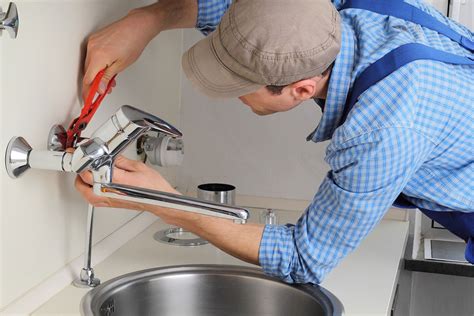 Kitchen Faucet Installation | Kitchen Faucet Repair | Chicago | Four Seasons Plumbing