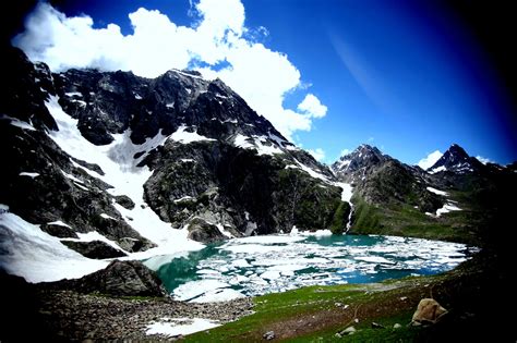 Kashmir Great Lakes Trek Solo - Budget Trek Kashmir