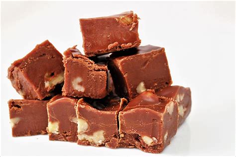 Chocolate Fudge with Nuts | Storino's Quality Products