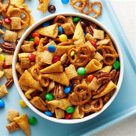 Sweet 'n Salty Snack Mix Recipe | Land O’Lakes