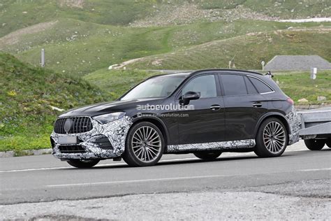 2023 Mercedes-AMG GLC 63 Is Almost Here With More Power but Half the Cylinders - autoevolution