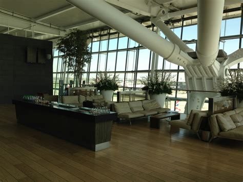 British Airways Lounges at London Heathrow: The Ultimate Guide | LoungeBuddy