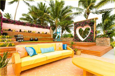 Look Inside the 'Love Island' Villa in Fiji Ahead of Series Premiere ...