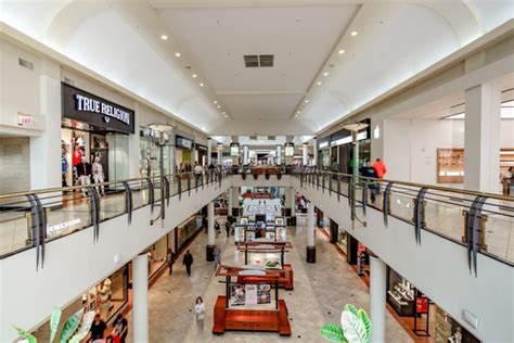 CRABTREE VALLEY MALL - 290 Photos & 203 Reviews - Shopping Centers ...