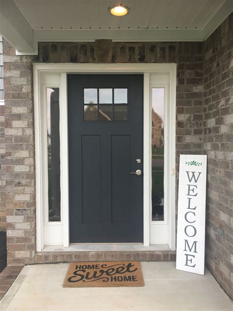 Benjamin Moore Wrought Iron 🖤New Front Door Color 🖤 | Painted front ...