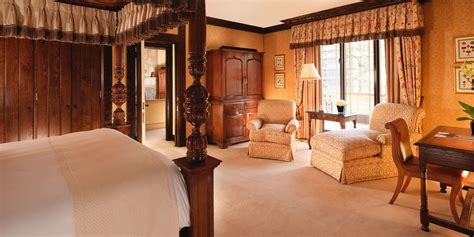 The Dorchester rooms and suites | Dorchester Collection | Room london, Hotel suite luxury, The ...