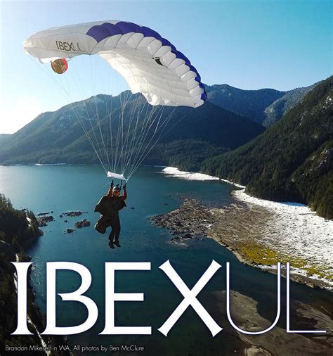 BASE jumping gear: BASE jumping parachute: IBEX.UL | Squirrel