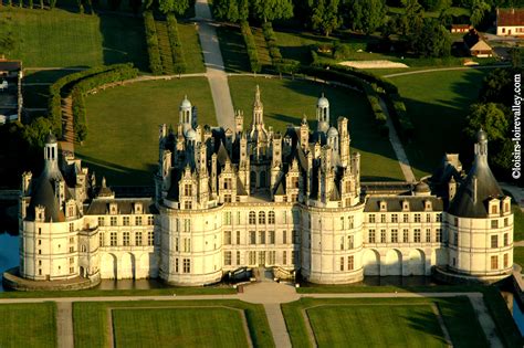 Exposé sur le chateau de chambord - chateau u montellier