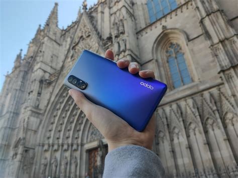 Oppo Reno3 Pro with 44 MP dual punch hole selfie camera is now available for pre booking – Firstpost