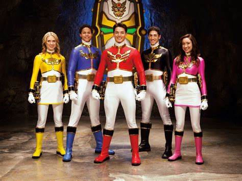 Interruptor Nerd: Power Rangers Megaforce + Super Megaforce (Análise Final/Geral das Temporadas)