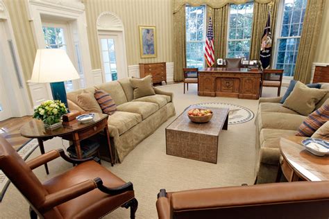 Trump Official Praises Oval Office Makeover, Blames Obama for Wallpaper ...