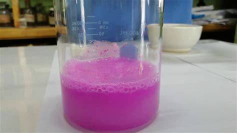 Reaction of Hydrochloric Acid (HCl) and Chalk (CaCO3) - YouTube