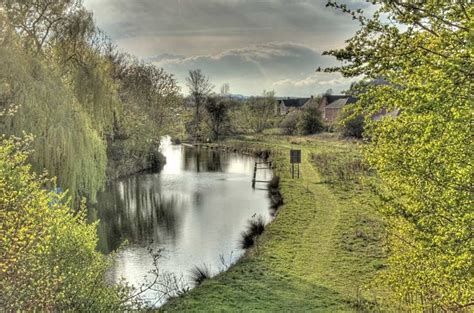 Droitwich Canal near Impney Way, Droitwich Spa, Worcestershire. Droitch Ring - 4 night break ...