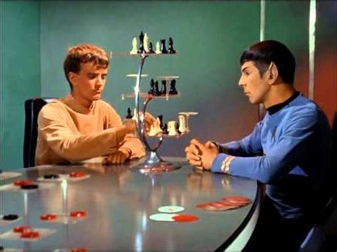 Captain Kirk beats Spock at chess : AnarchyChess