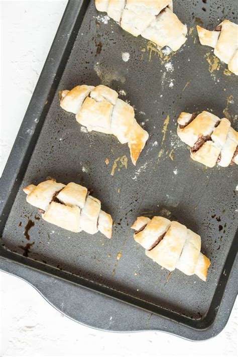 Easy Nutella Croissants - Baking Ginger