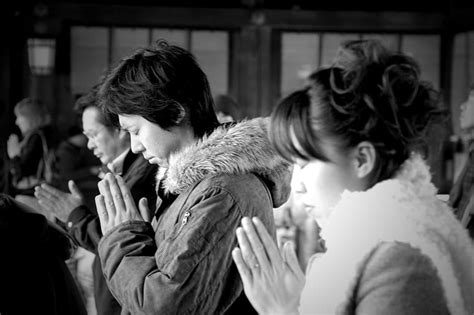 Three Buddhist teachers explain the essence of "Prayer for Everyone ...