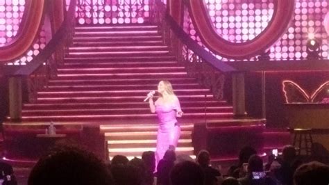 Mariah Carey - Honey (Live - Las Vegas) - YouTube