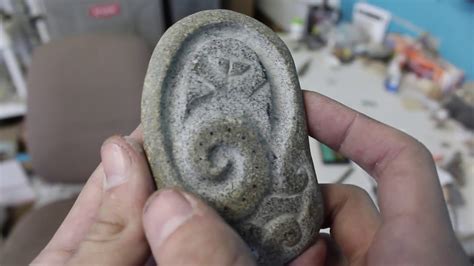 How to Make a Simple Rock Carving - YouTube