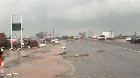 Tornado strikes tiny Texas town, killing at least 4, amid cross-country ...